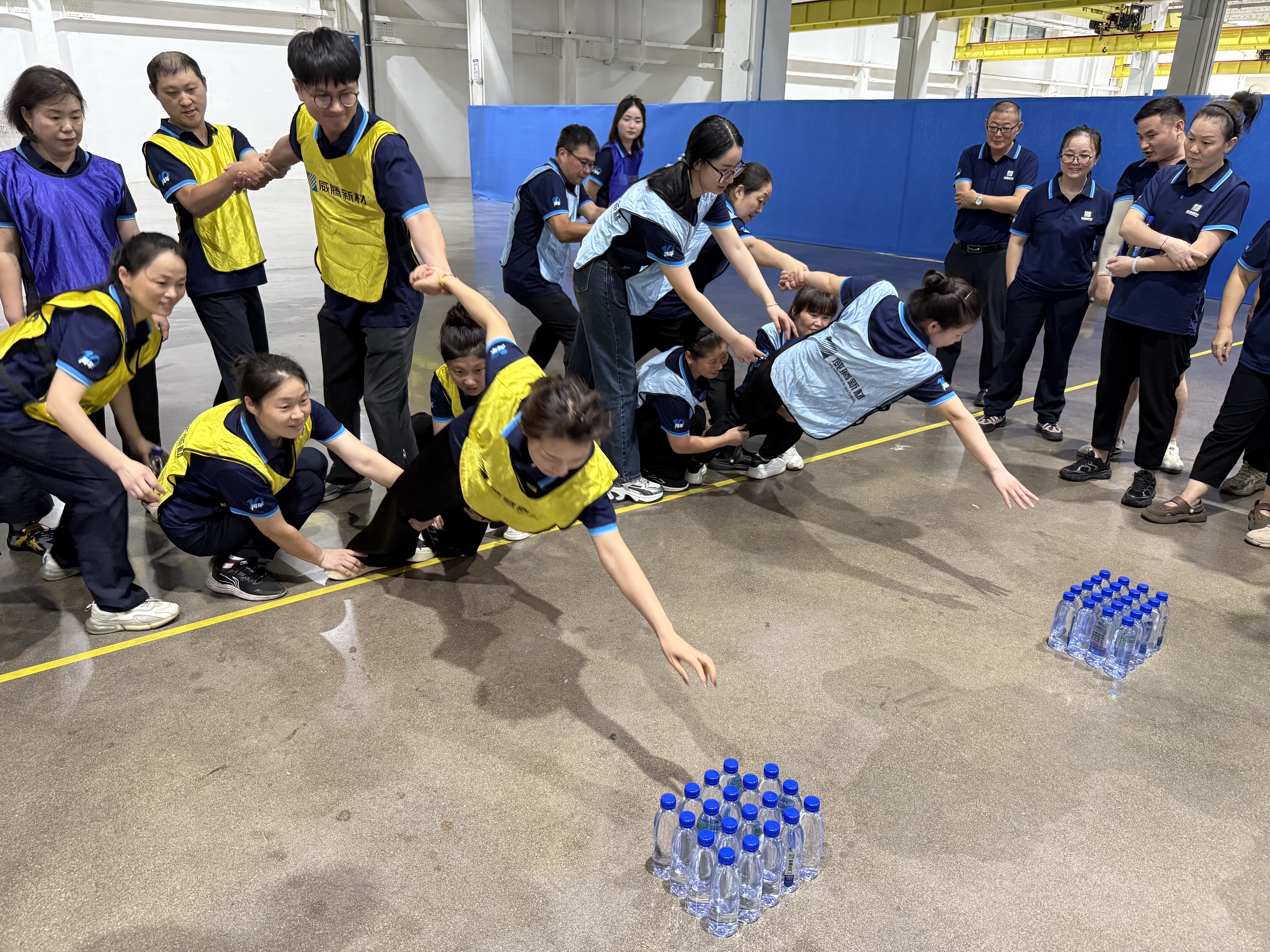 20250829141019_58419.jpg 群龙取水1.jpg